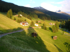 thumbs/001 Casa Sonja mit Blick Richtung Sertig.jpg.png